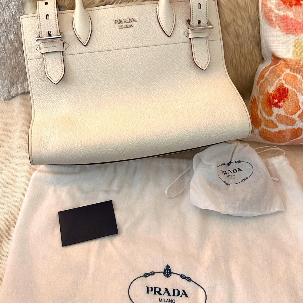 Prada white purse 13”x10”6” a great option to an expensive Birkin